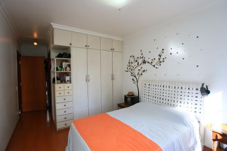 Casa de condomínio à venda com 340m², 3 quartos e 4 vagasSuíte 3