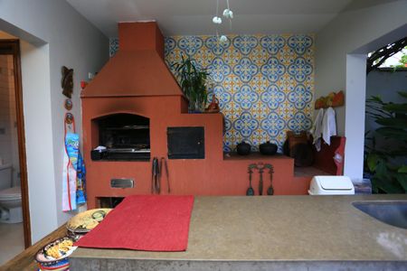 Casa de condomínio à venda com 340m², 3 quartos e 4 vagasEspaço Gourmet