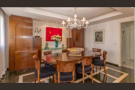 Apartamento à venda com 303m², 3 quartos e 4 vagas