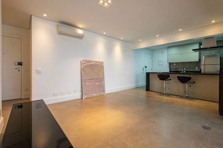 Apartamento à venda com 120m², 2 quartos e 2 vagasSala