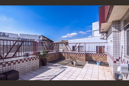 Apartamento à venda com 170m², 4 quartos e 2 vagasCobertura