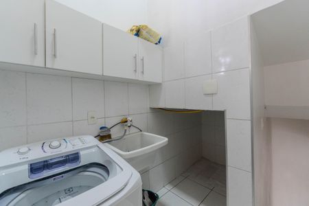 Apartamento à venda com 117m², 3 quartos e sem vagaÁrea de Serviço