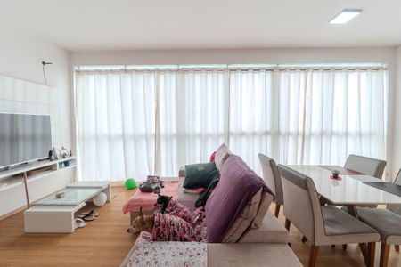 Apartamento à venda com 117m², 3 quartos e sem vagaSala