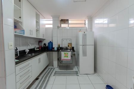 Apartamento à venda com 117m², 3 quartos e sem vagaCozinha