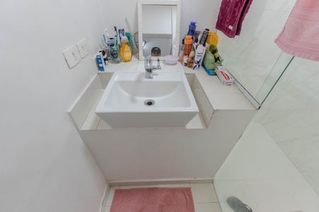 Apartamento à venda com 117m², 3 quartos e sem vagaBanheiro da Suíte 2