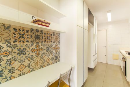 Apartamento à venda com 115m², 2 quartos e 2 vagas Apartamento à venda com 115m², 2 quartos e 2 vagasCozinha