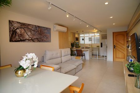 Apartamento à venda com 90m², 3 quartos e 1 vagaSala