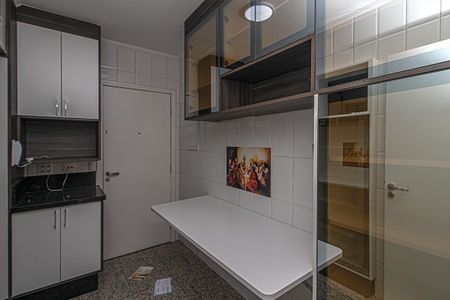 Apartamento à venda com 100m², 3 quartos e 3 vagas Apartamento à venda com 100m², 3 quartos e 3 vagasCopa