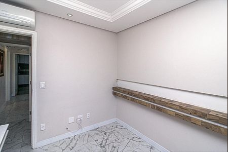 Apartamento à venda com 100m², 3 quartos e 3 vagas Apartamento à venda com 100m², 3 quartos e 3 vagasQuarto 2