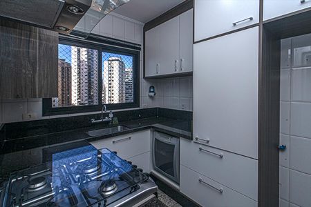 Apartamento à venda com 100m², 3 quartos e 3 vagas Apartamento à venda com 100m², 3 quartos e 3 vagasCozinha