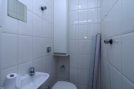 Apartamento à venda com 100m², 3 quartos e 3 vagas Apartamento à venda com 100m², 3 quartos e 3 vagasBanheiro de Serviço
