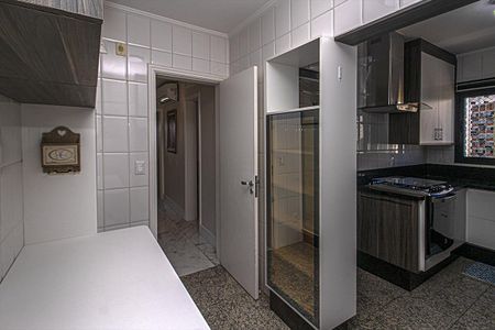 Apartamento à venda com 100m², 3 quartos e 3 vagas Apartamento à venda com 100m², 3 quartos e 3 vagasCopa