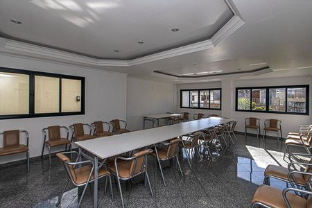 Apartamento à venda com 100m², 3 quartos e 3 vagas Apartamento à venda com 100m², 3 quartos e 3 vagasÁrea Comum