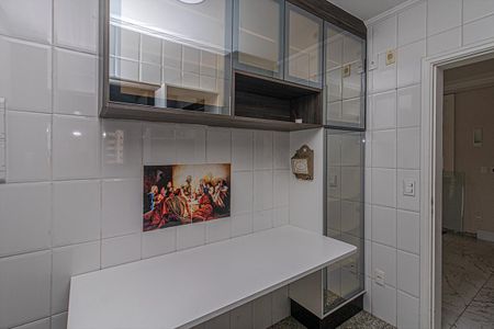 Apartamento à venda com 100m², 3 quartos e 3 vagas Apartamento à venda com 100m², 3 quartos e 3 vagasCopa