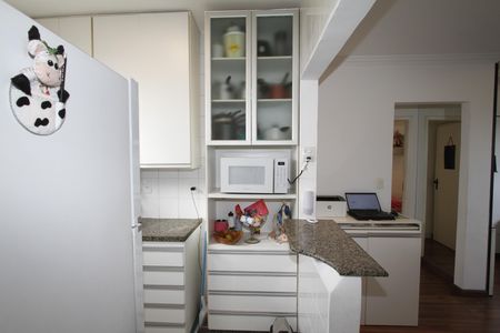 Apartamento à venda com 65m², 2 quartos e 1 vagaCozinha