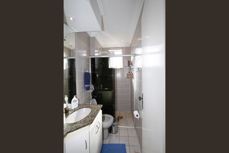 Apartamento à venda com 65m², 2 quartos e 1 vagaBanheiro Social