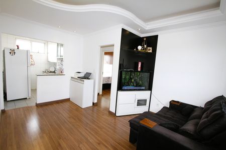 Apartamento à venda com 65m², 2 quartos e 1 vagaSala