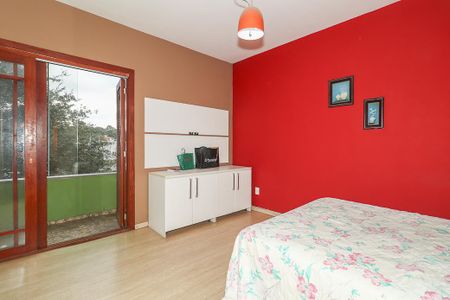 Casa para alugar com 238m², 4 quartos e 3 vagasSuíte