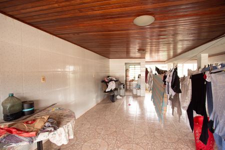 Casa à venda com 320m², 3 quartos e 2 vagas Casa à venda com 320m², 3 quartos e 2 vagasÁrea de Serviço