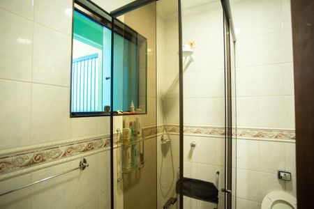 Casa à venda com 320m², 3 quartos e 2 vagas Casa à venda com 320m², 3 quartos e 2 vagasBanheiro do Quarto 2