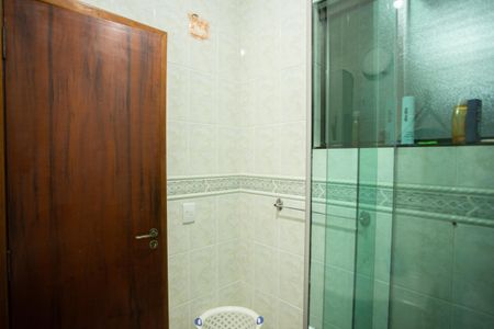 Casa à venda com 320m², 3 quartos e 2 vagas Casa à venda com 320m², 3 quartos e 2 vagasBanheiro do Quarto 1