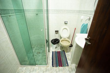 Casa à venda com 320m², 3 quartos e 2 vagas Casa à venda com 320m², 3 quartos e 2 vagasBanheiro do Quarto 1