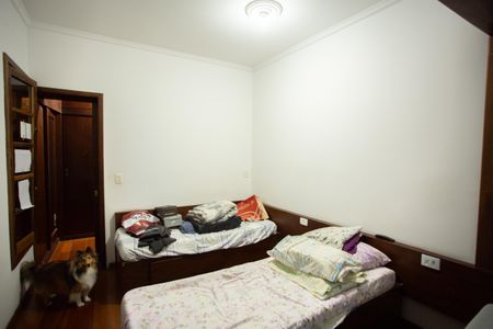 Casa à venda com 320m², 3 quartos e 2 vagas Casa à venda com 320m², 3 quartos e 2 vagasQuarto 2