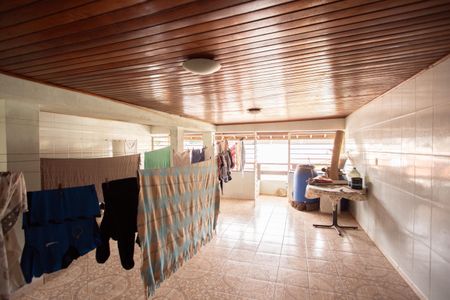 Casa à venda com 320m², 3 quartos e 2 vagas Casa à venda com 320m², 3 quartos e 2 vagasÁrea de Serviço