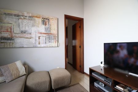 Apartamento para alugar com 204m², 4 quartos e 2 vagasSala de TV