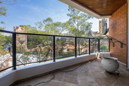 Sala - Varanda de apartamento à venda com 4 quartos, 278m² em Alto de Pinheiros, São Paulo
