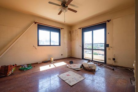 Apartamento à venda com 278m², 4 quartos e 3 vagas Apartamento à venda com 278m², 4 quartos e 3 vagasSuíte 1