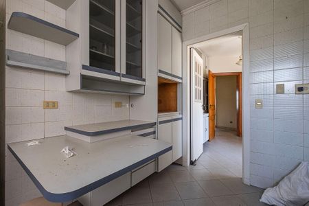 Apartamento à venda com 278m², 4 quartos e 3 vagas Apartamento à venda com 278m², 4 quartos e 3 vagasCozinha