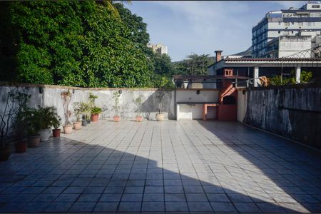 Apartamento à venda com 83m², 2 quartos e 1 vagaÁrea comum - Churrasqueira