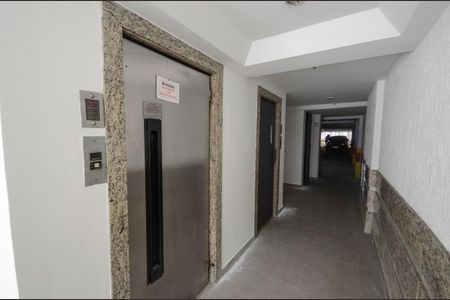 Apartamento à venda com 83m², 2 quartos e 1 vagaHall