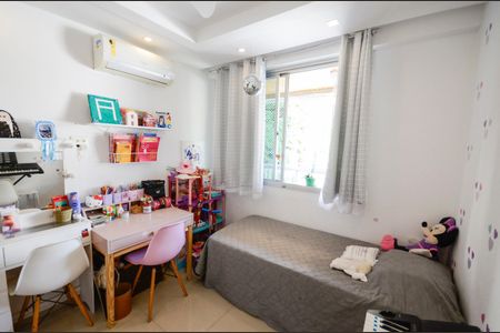 Apartamento à venda com 83m², 2 quartos e 1 vagaQuarto