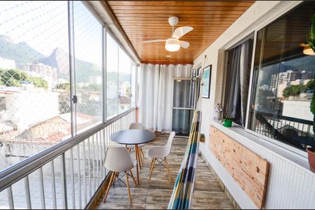 Apartamento à venda com 83m², 2 quartos e 1 vagaVaranda da Sala