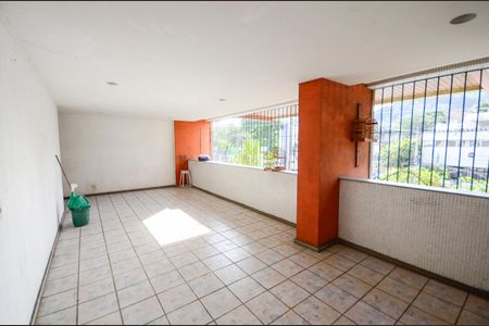 Apartamento à venda com 83m², 2 quartos e 1 vagaÁrea comum - Playground