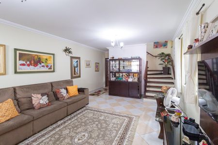 Casa à venda com 208m², 4 quartos e 4 vagas Casa à venda com 208m², 4 quartos e 4 vagasSala