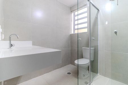 Apartamento à venda com 141m², 3 quartos e 1 vaga Apartamento à venda com 141m², 3 quartos e 1 vagaBanheiro da Suíte
