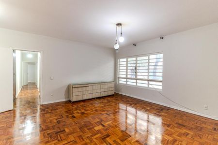 Apartamento à venda com 141m², 3 quartos e 1 vaga Apartamento à venda com 141m², 3 quartos e 1 vagaSala