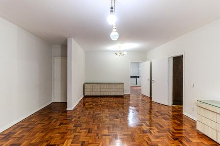 Apartamento à venda com 141m², 3 quartos e 1 vaga Apartamento à venda com 141m², 3 quartos e 1 vagaSala