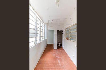 Apartamento à venda com 141m², 3 quartos e 1 vaga Apartamento à venda com 141m², 3 quartos e 1 vagaÁrea de Serviço