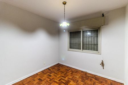 Apartamento à venda com 141m², 3 quartos e 1 vaga Apartamento à venda com 141m², 3 quartos e 1 vagaQuarto 2