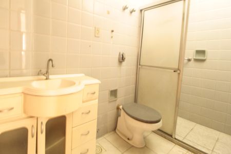 Apartamento para alugar com 104m², 4 quartos e 1 vaga Apartamento para alugar com 104m², 4 quartos e 1 vagaBanheiro