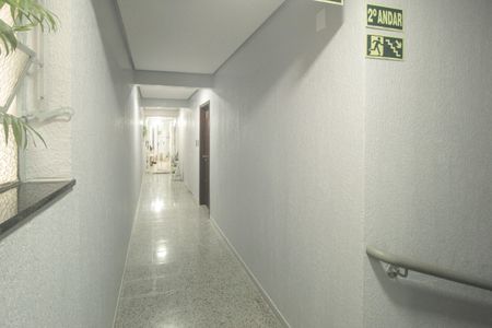 Apartamento para alugar com 104m², 4 quartos e 1 vaga Apartamento para alugar com 104m², 4 quartos e 1 vagaCorredor