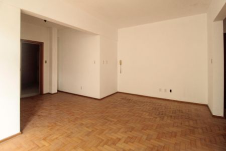 Apartamento para alugar com 104m², 4 quartos e 1 vaga Apartamento para alugar com 104m², 4 quartos e 1 vagaSala