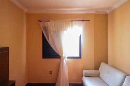 Apartamento para alugar com 127m², 3 quartos e 1 vaga Apartamento para alugar com 127m², 3 quartos e 1 vagaQuarto 2