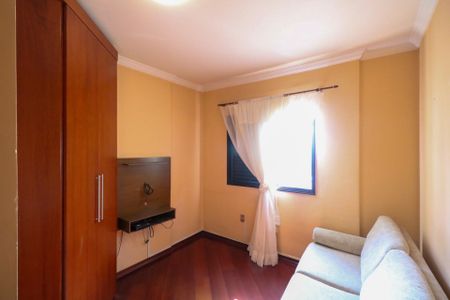 Apartamento para alugar com 127m², 3 quartos e 1 vaga Apartamento para alugar com 127m², 3 quartos e 1 vagaQuarto 2