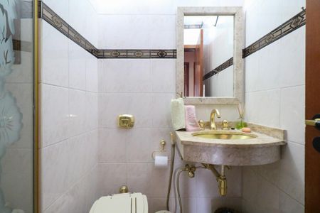 Apartamento para alugar com 127m², 3 quartos e 1 vaga Apartamento para alugar com 127m², 3 quartos e 1 vagaBanheiro Social