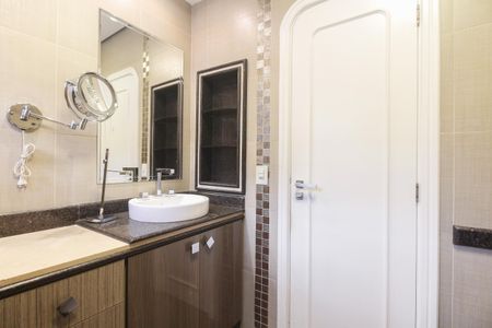 Casa à venda com 180m², 3 quartos e 1 vagaBanheiro Social